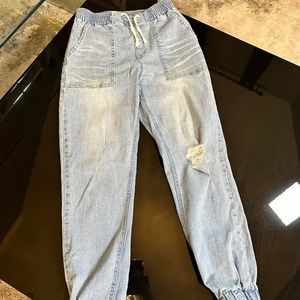 Denim joggers 👖
